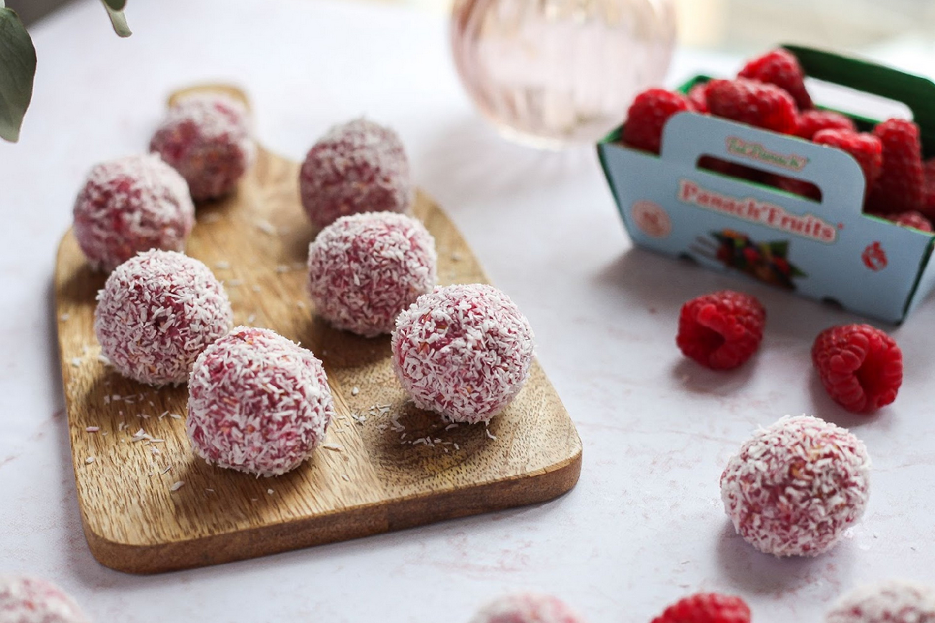 Boules d’énergie framboises coco